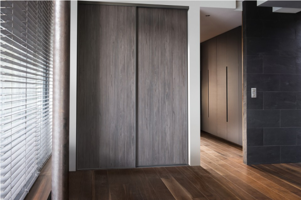 Porte Diva 
Wacapou - Profil Smart Sablé Basalte.